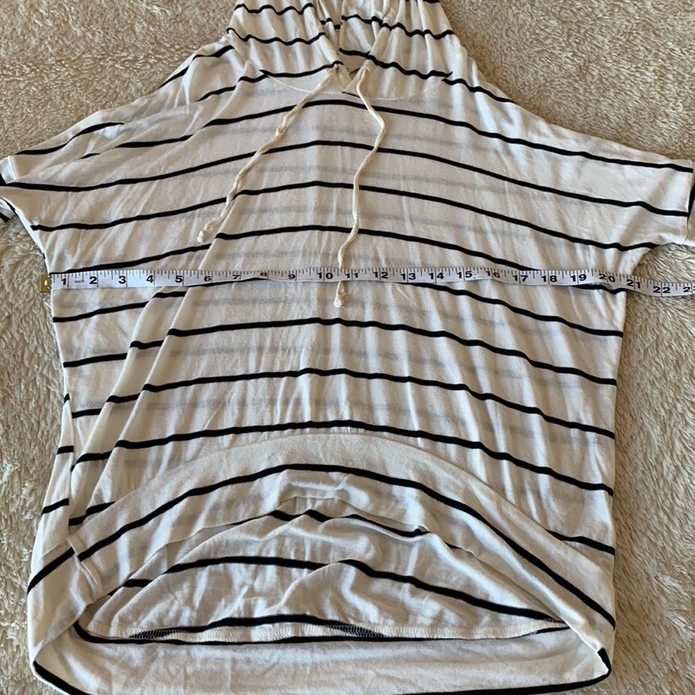 Hoodie Tee  - Picture 14 of 16